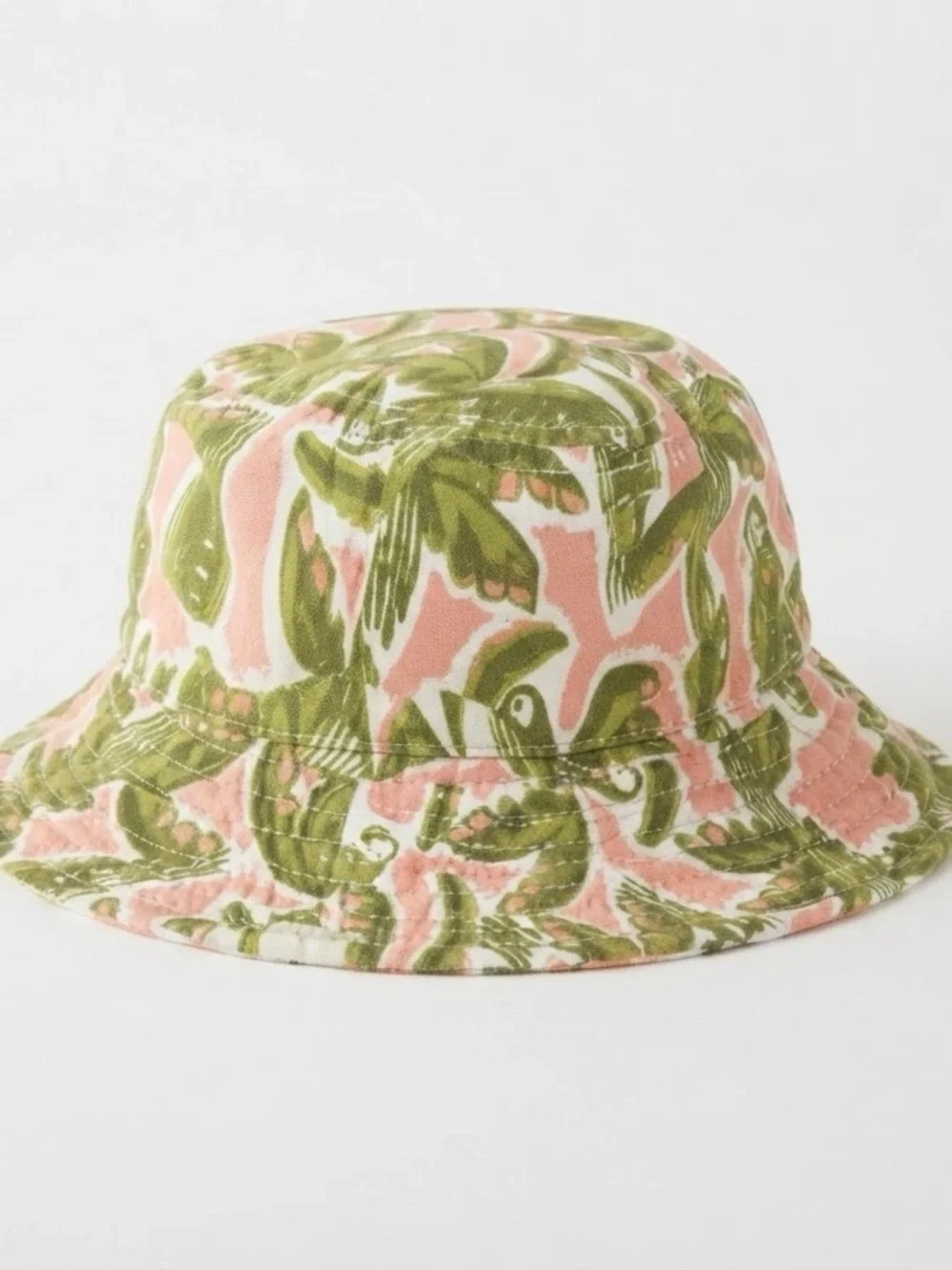 Lilly Pulitzer Coral Bucket Hat with Olive Tropical Leaf Pattern